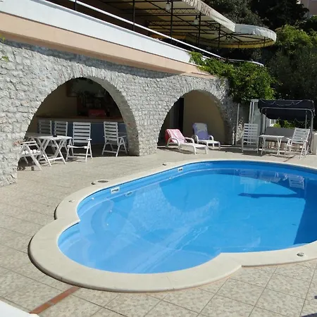 Apartmani Tepli Bok Primošten Exteriér fotografie