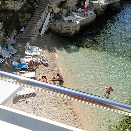 Apartmani Tepli Bok Primošten Exteriér fotografie