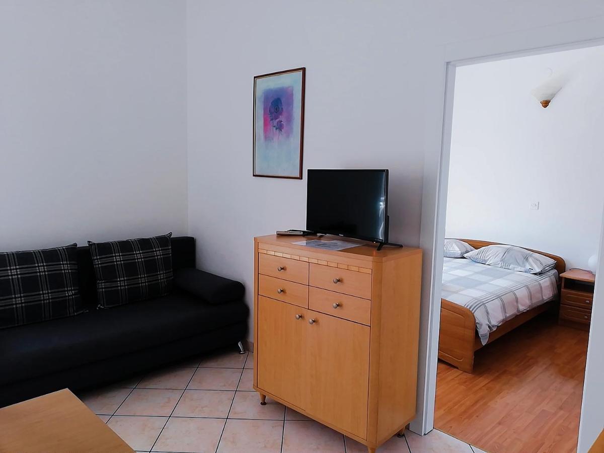 Tepli Bok Apartment *