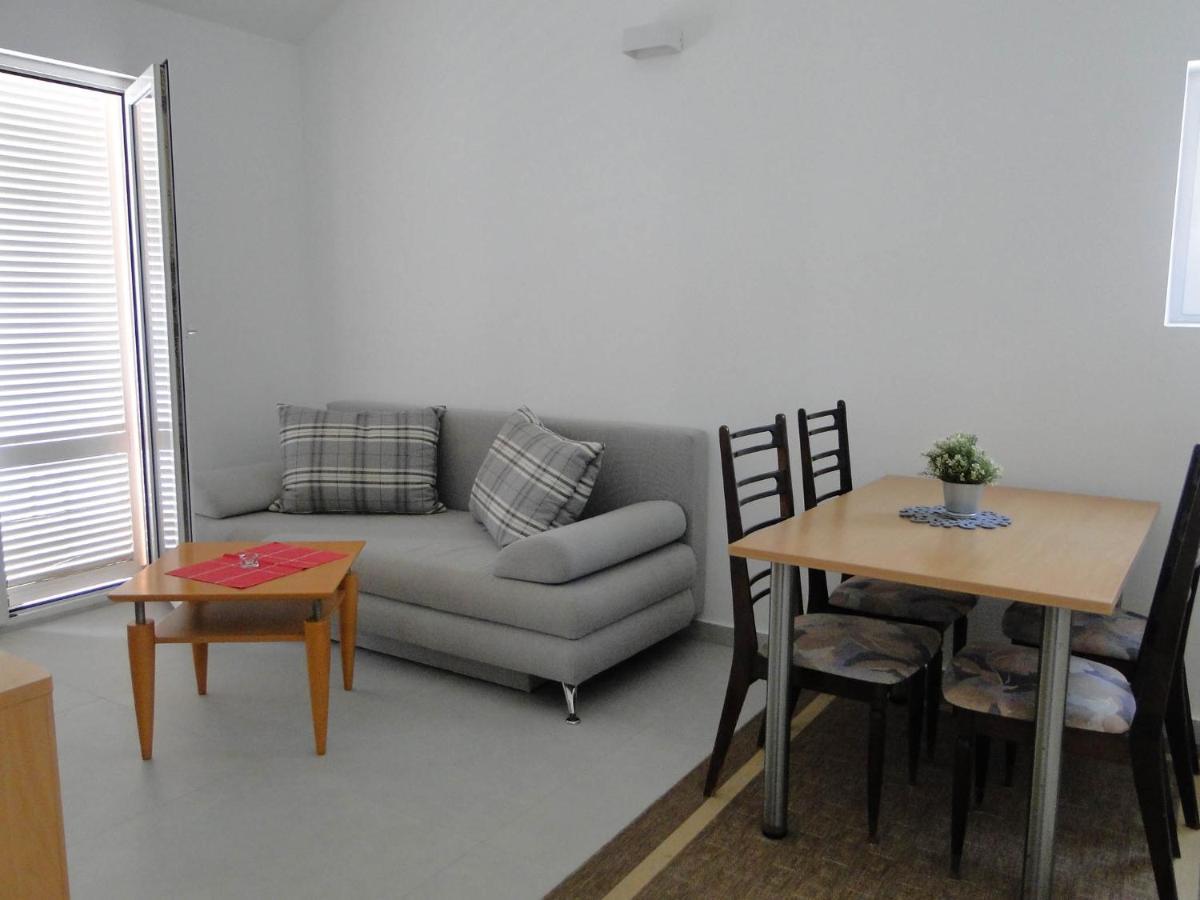 Apartment Tepli Bok